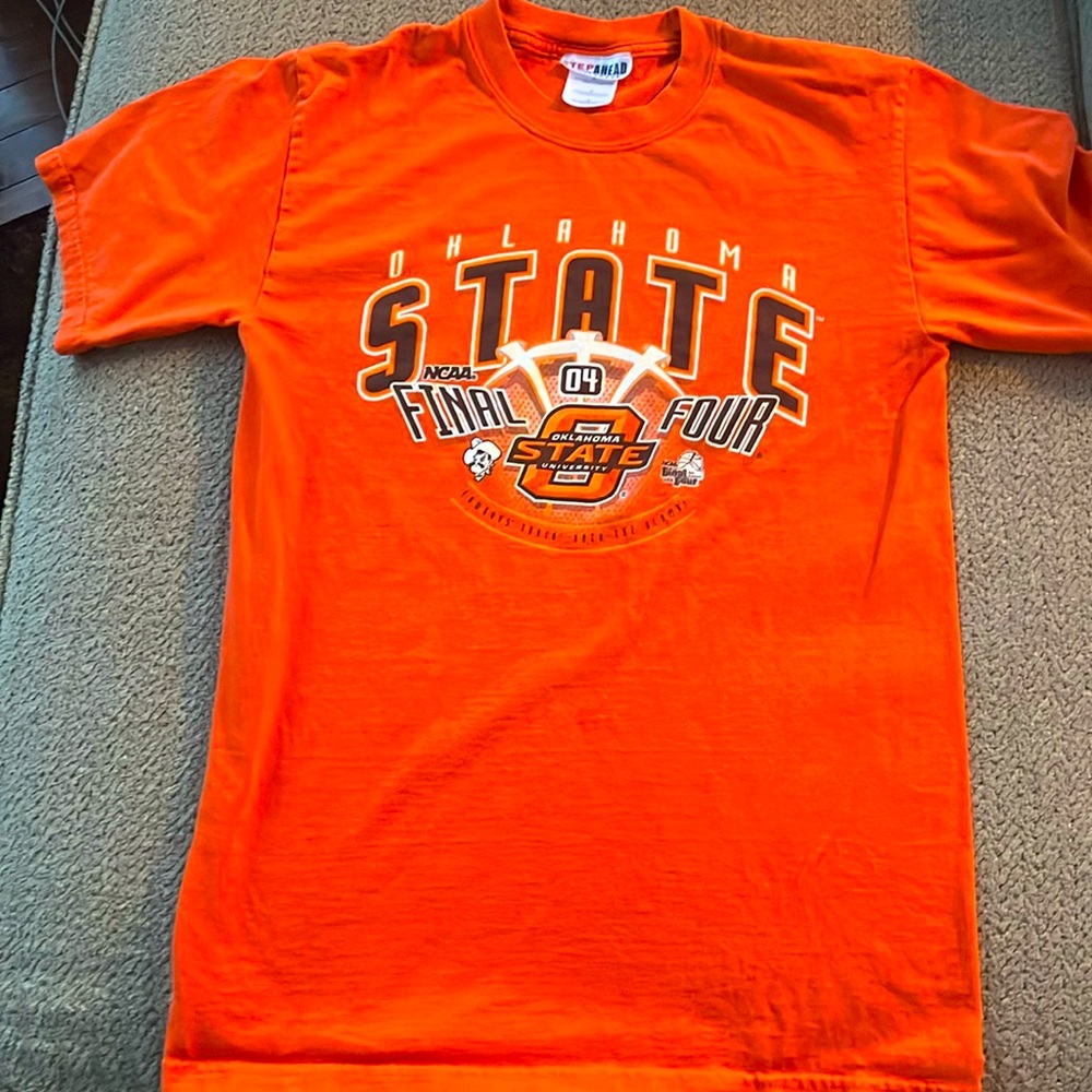 Oklahoma state shirt, size small